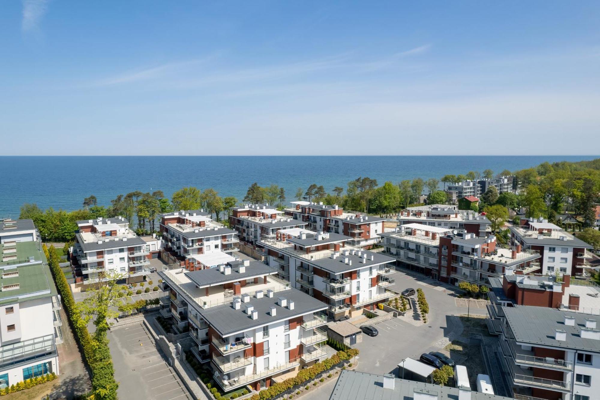 Klifowa Premium Resort With Spa, Fitness & Kids Club By Noclegi Renters Ревал Екстериор снимка